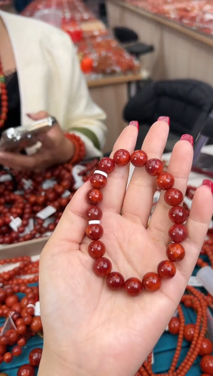 【闪购商品】南红玛瑙珠串未镶嵌多样发其一/11/92199371