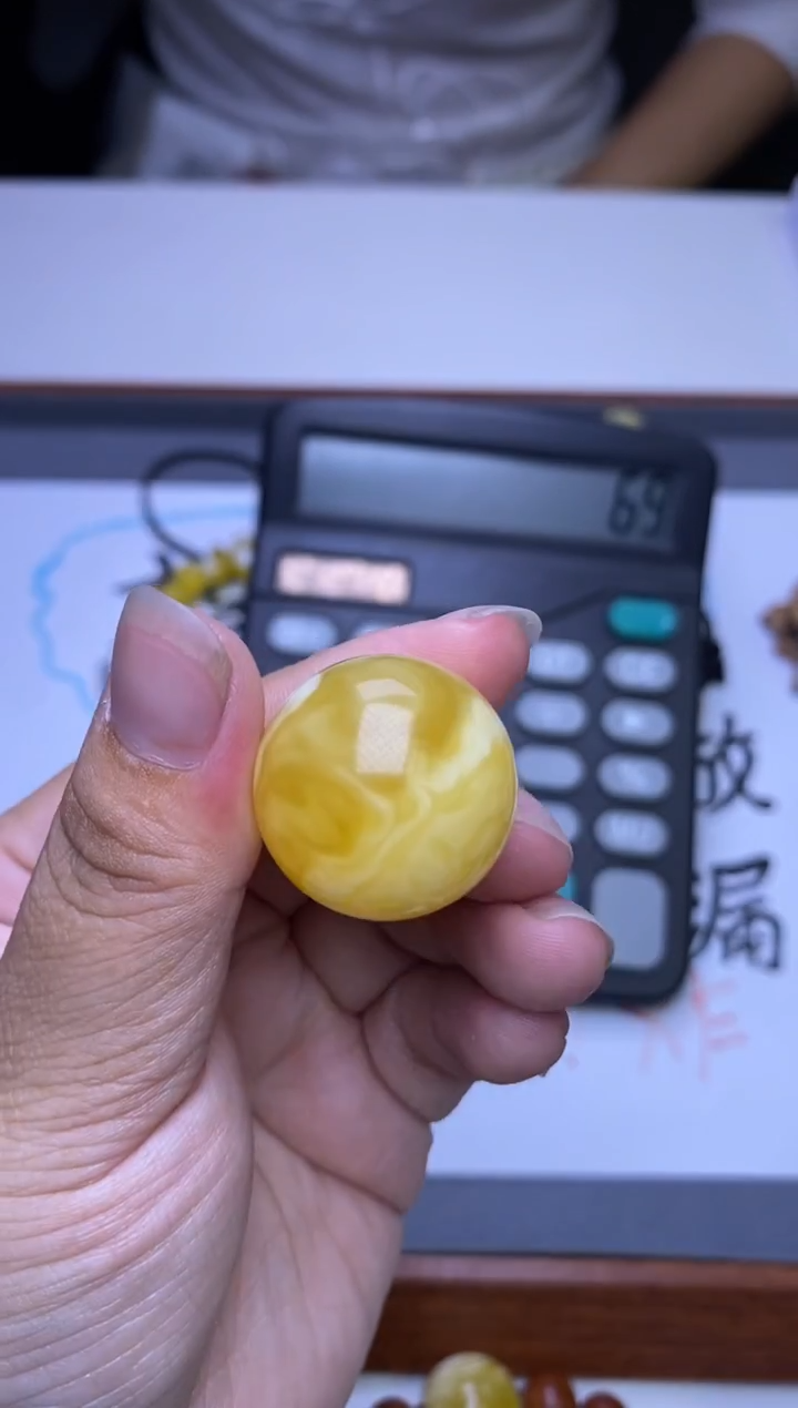 裸石琥珀未镶嵌大小姐珠宝严选88