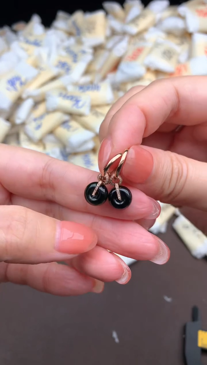 【闪购商品】翡翠挂件18K金镶嵌一