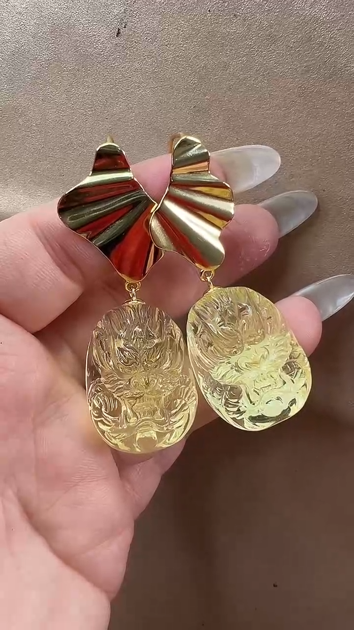 琥珀颈饰未镶嵌耳环