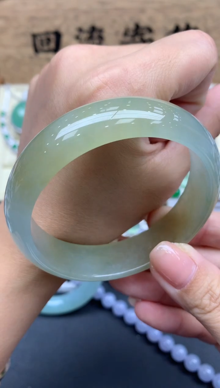 【闪购商品】翡翠手镯未镶嵌557-中国好珍宝