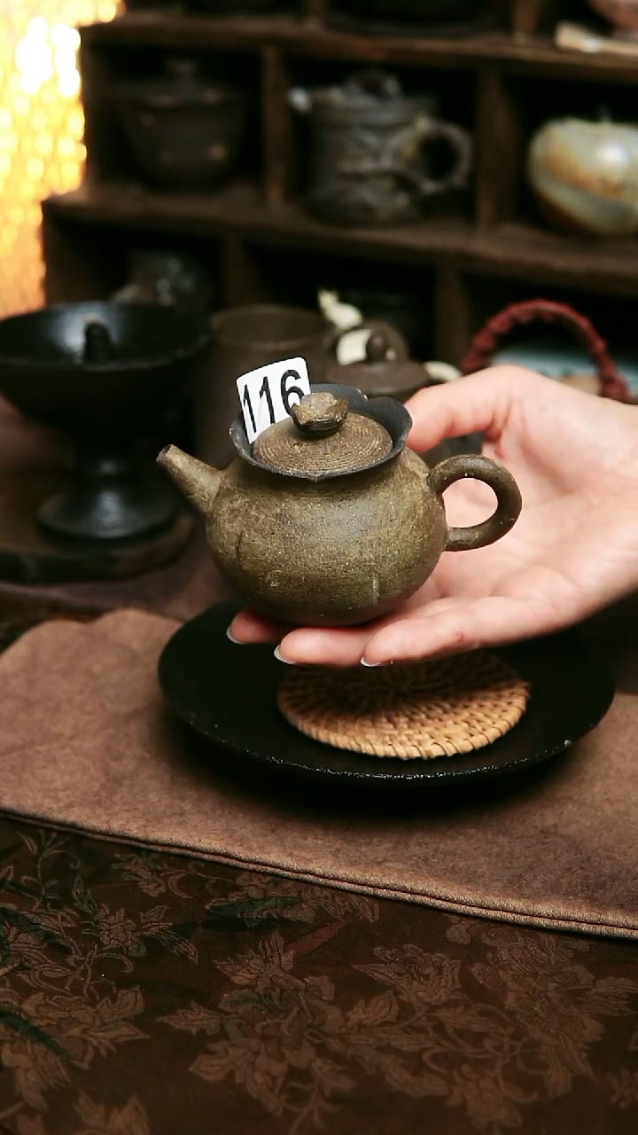 紫砂全手工黄色粉引系列茶壶125毫升左右