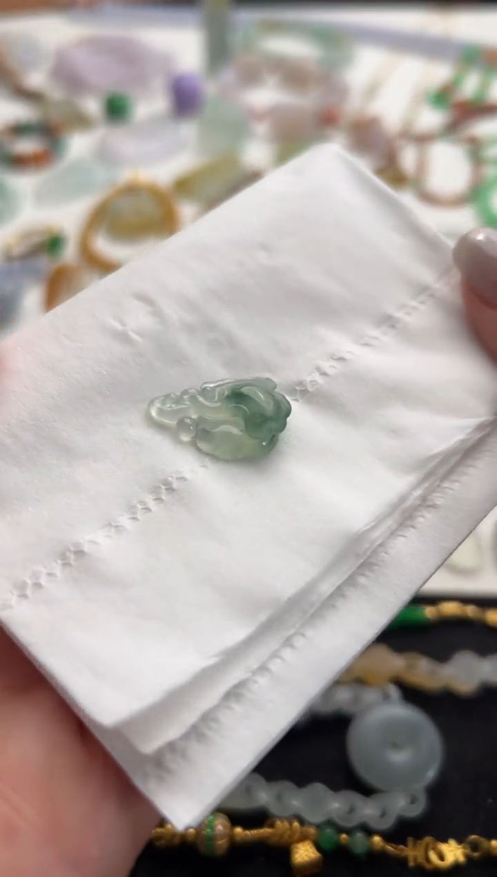 定制翡翠未镶嵌银杏叶2500