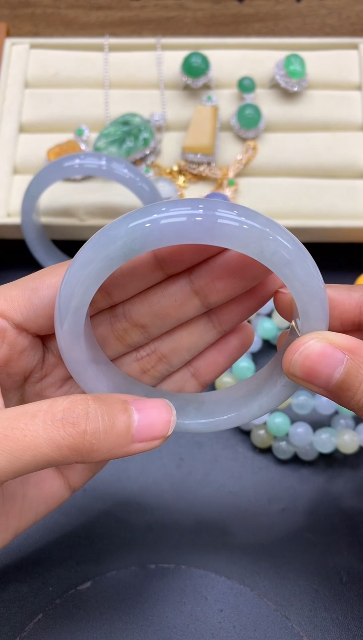 【闪购商品】翡翠手镯未镶嵌261-中国好珍宝