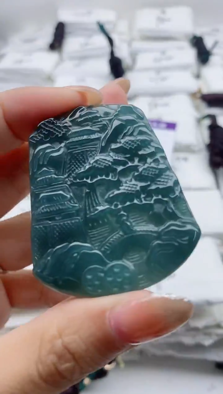 颈饰未镶嵌翡翠8