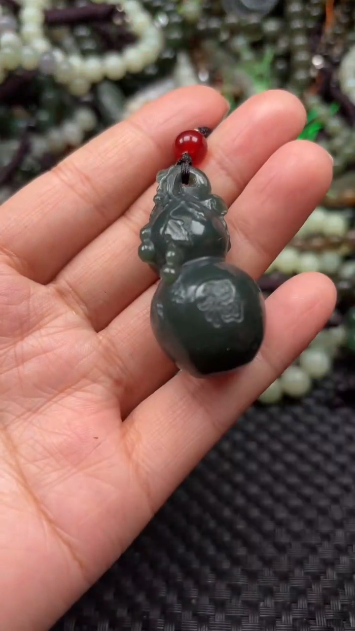 【闪购商品】和田玉颈饰未镶嵌.