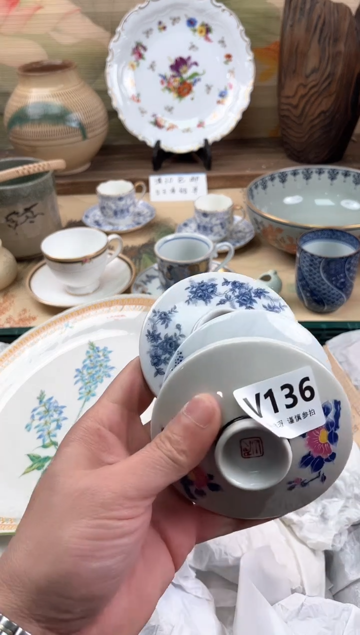 瓷片你***谁136                             