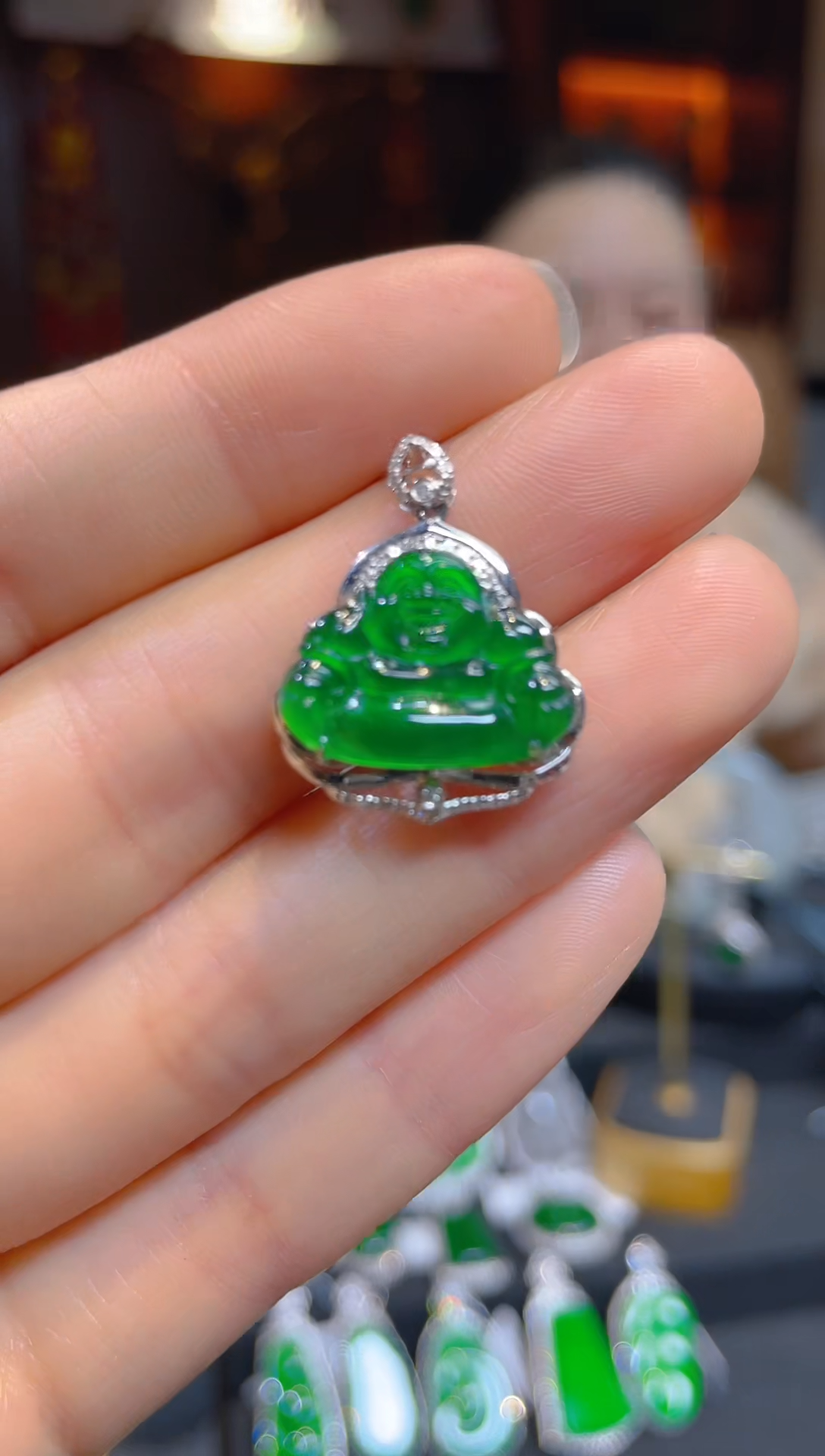 【闪购商品】翡翠颈饰18K金镶嵌118542天然A货翡翠佛公