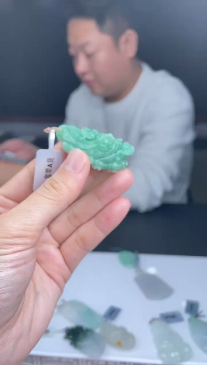 【闪购商品】定制翡翠未镶嵌02-19HDJT0143875