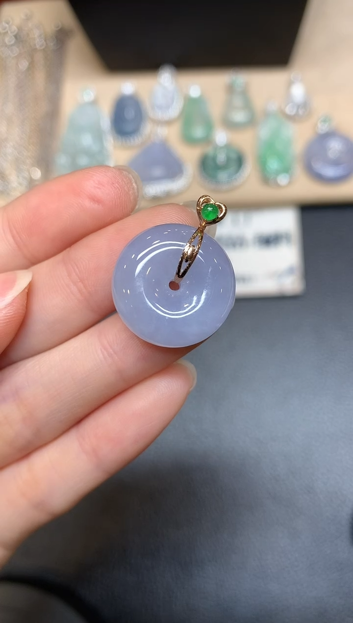 【闪购商品】翡翠颈饰18K金镶嵌【无服务费