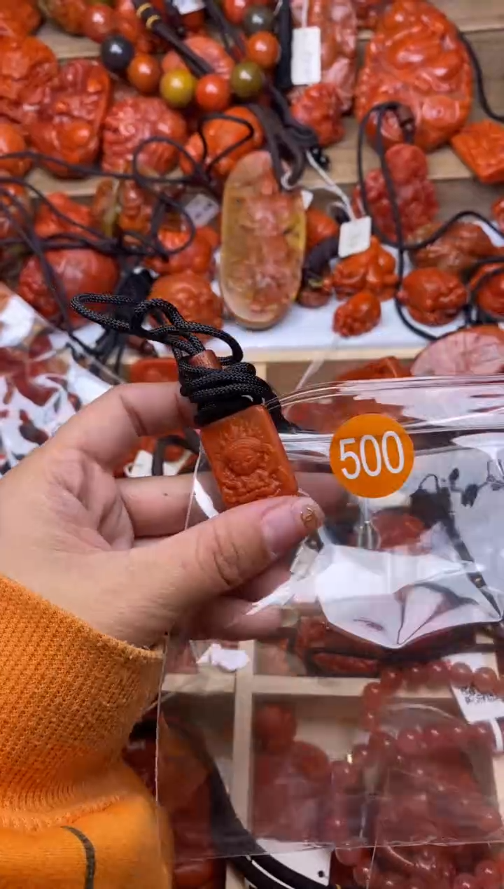 【闪购商品】南红玛瑙珠宝奇石未镶嵌500