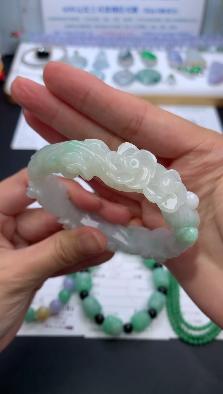 【闪购商品】定制翡翠未镶嵌模式推广期24小时鉴赏期