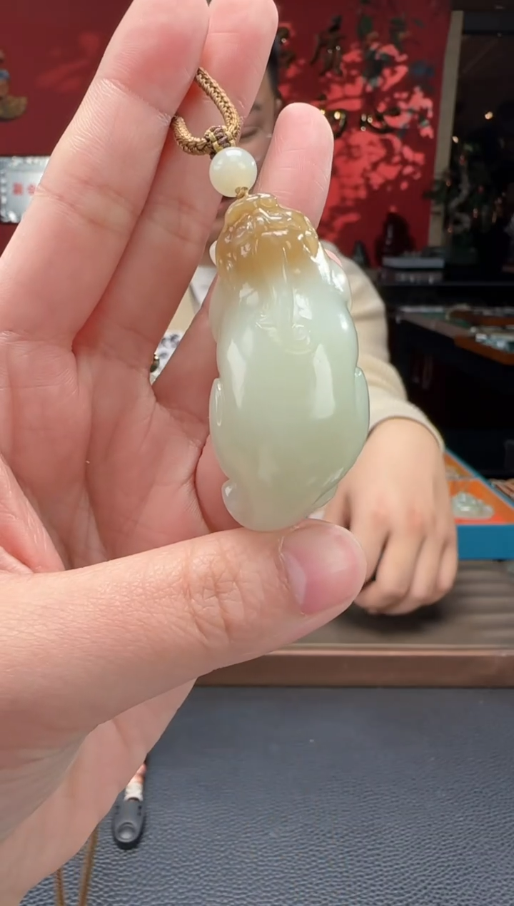 【闪购商品】和田玉颈饰未镶嵌且末糖白貔貅
