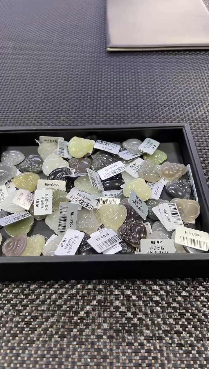 和田玉未镶嵌颈饰（多样性发一件）0399