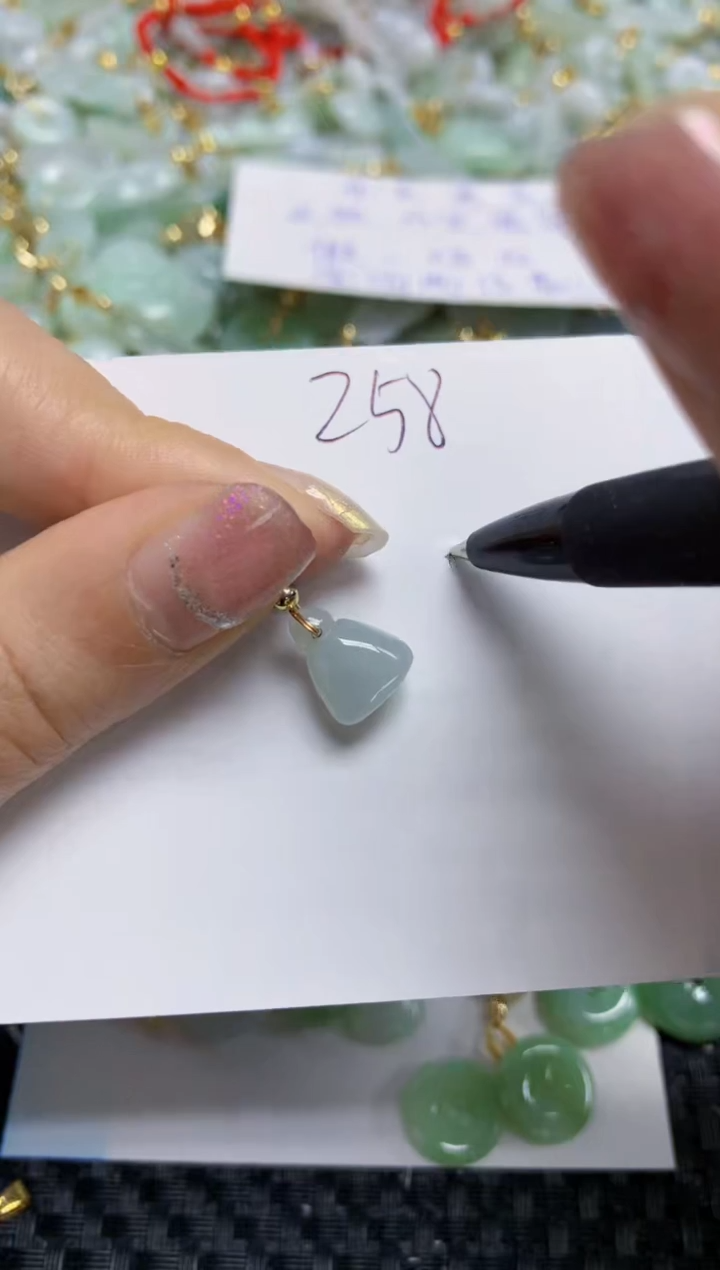 【闪购商品】翡翠颈饰合金   天然A货翡翠