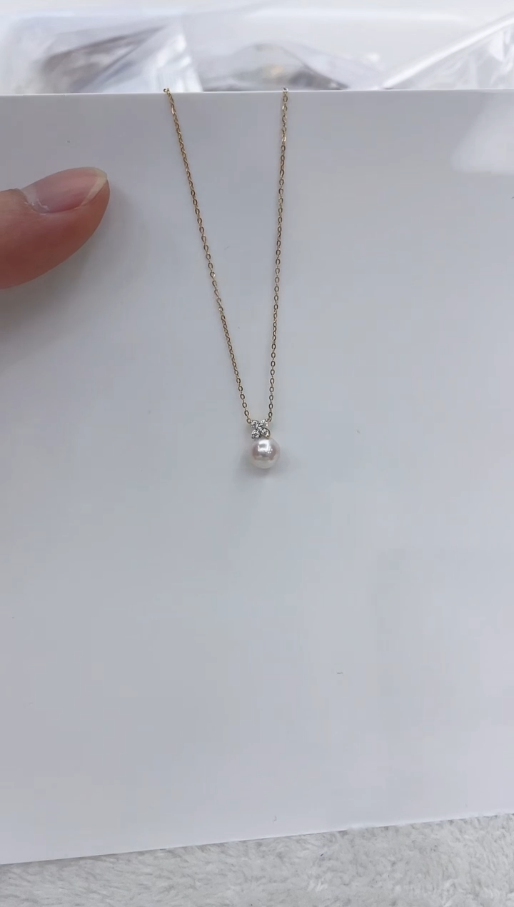 【闪购商品】海水珍珠吊坠(赠链)18K金镶嵌海水珍珠吊坠
