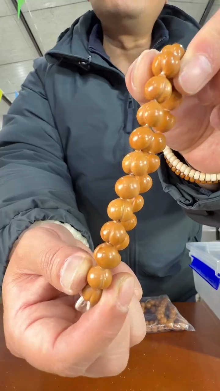 手串猴头核桃A26 实物为准