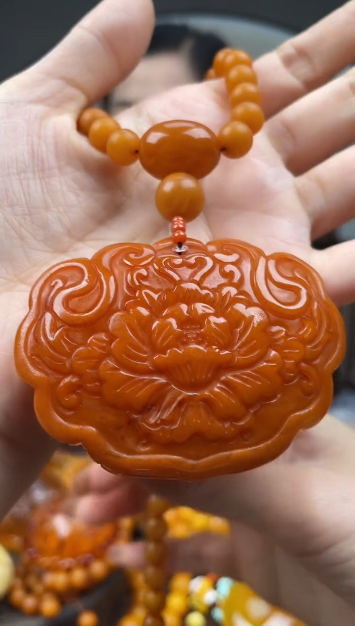 【闪购商品】琥珀裸石未镶嵌（微瑕）首饰 假1赔4 （多样性发货1件