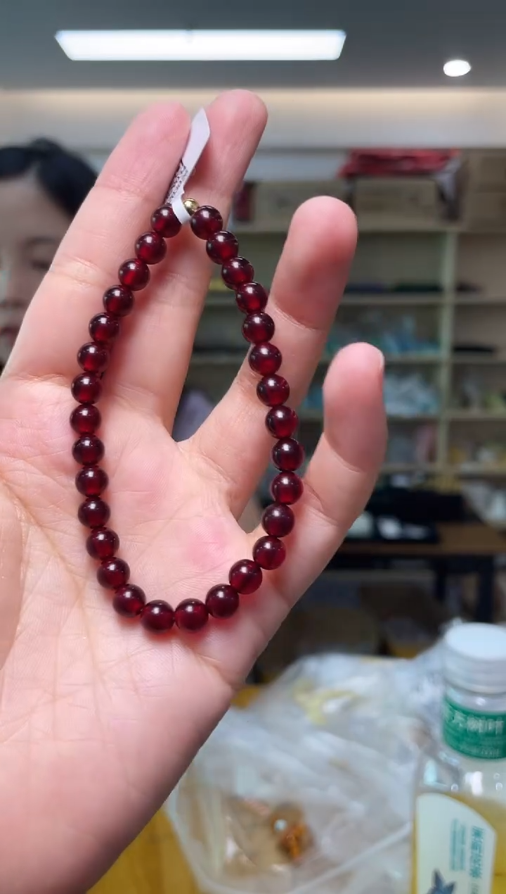 未镶嵌血珀裸石（多样性单个发货）