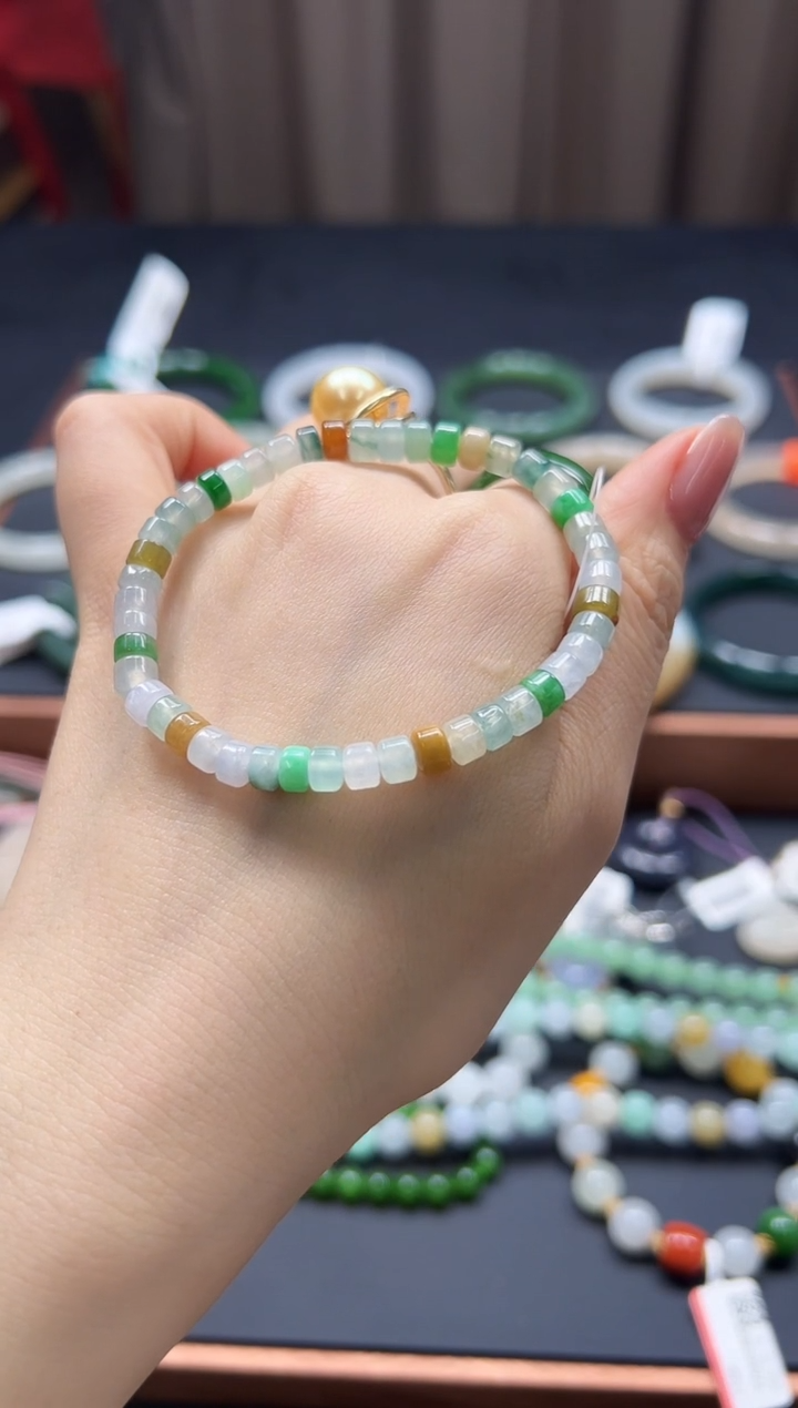 【闪购商品】翡翠手串未镶嵌DFZ0224-40