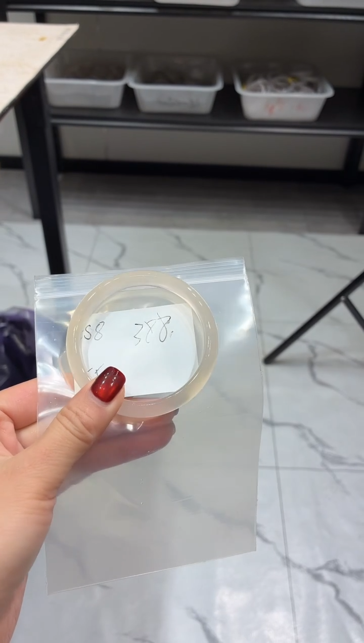 手镯玛瑙/玉髓未镶嵌N**诗S8