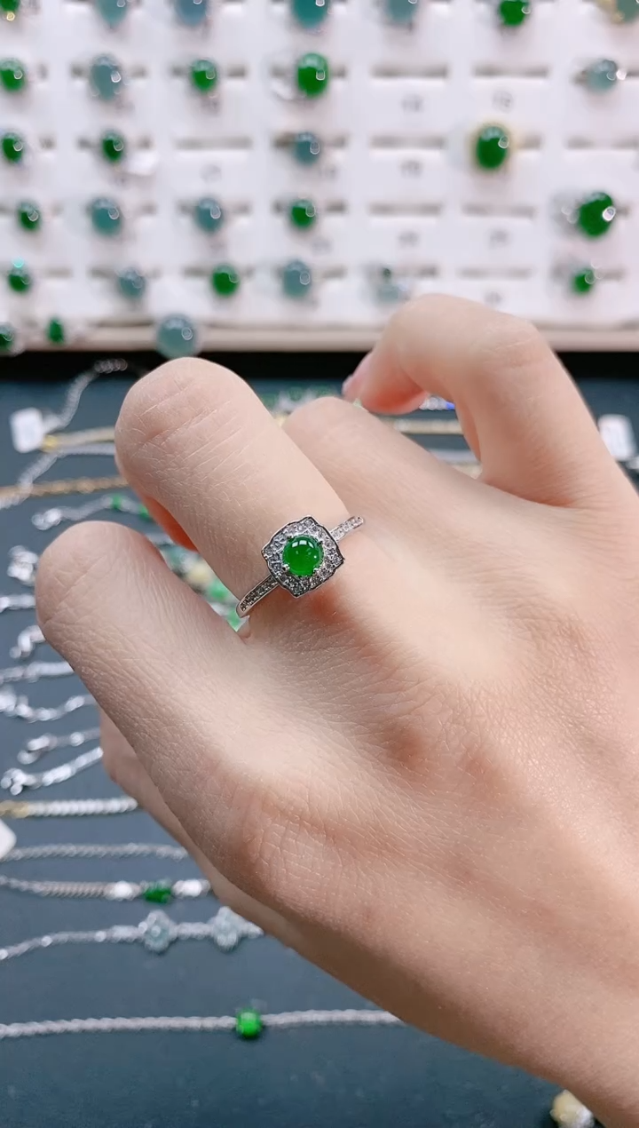 【闪购商品】翡翠戒指银S925镶嵌天然翡翠