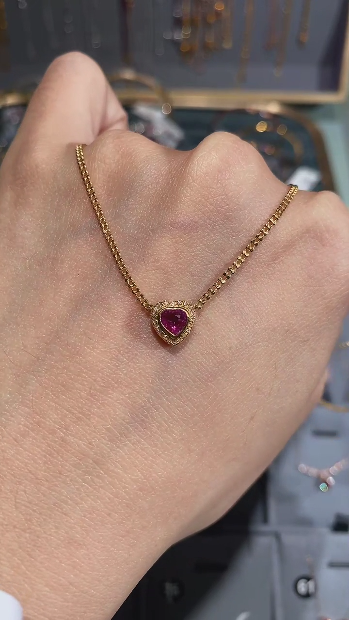 【闪购商品】红宝石颈饰18K金镶嵌项链