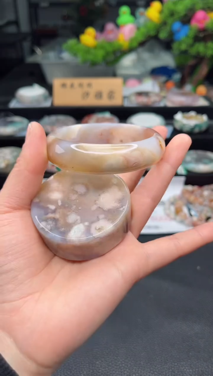 石英质玉未镶嵌手镯60圈口（赠品镯心）3541564