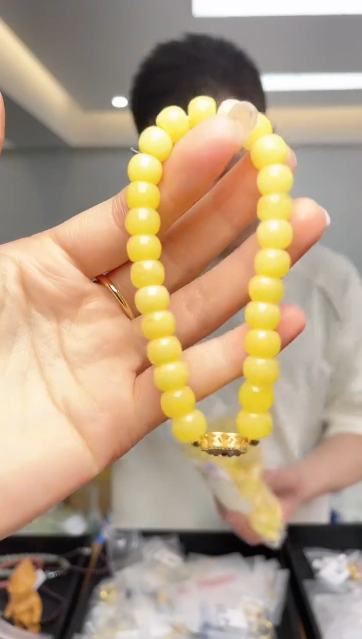 【闪购商品】蜜蜡裸石未镶嵌（多样性单个发货）