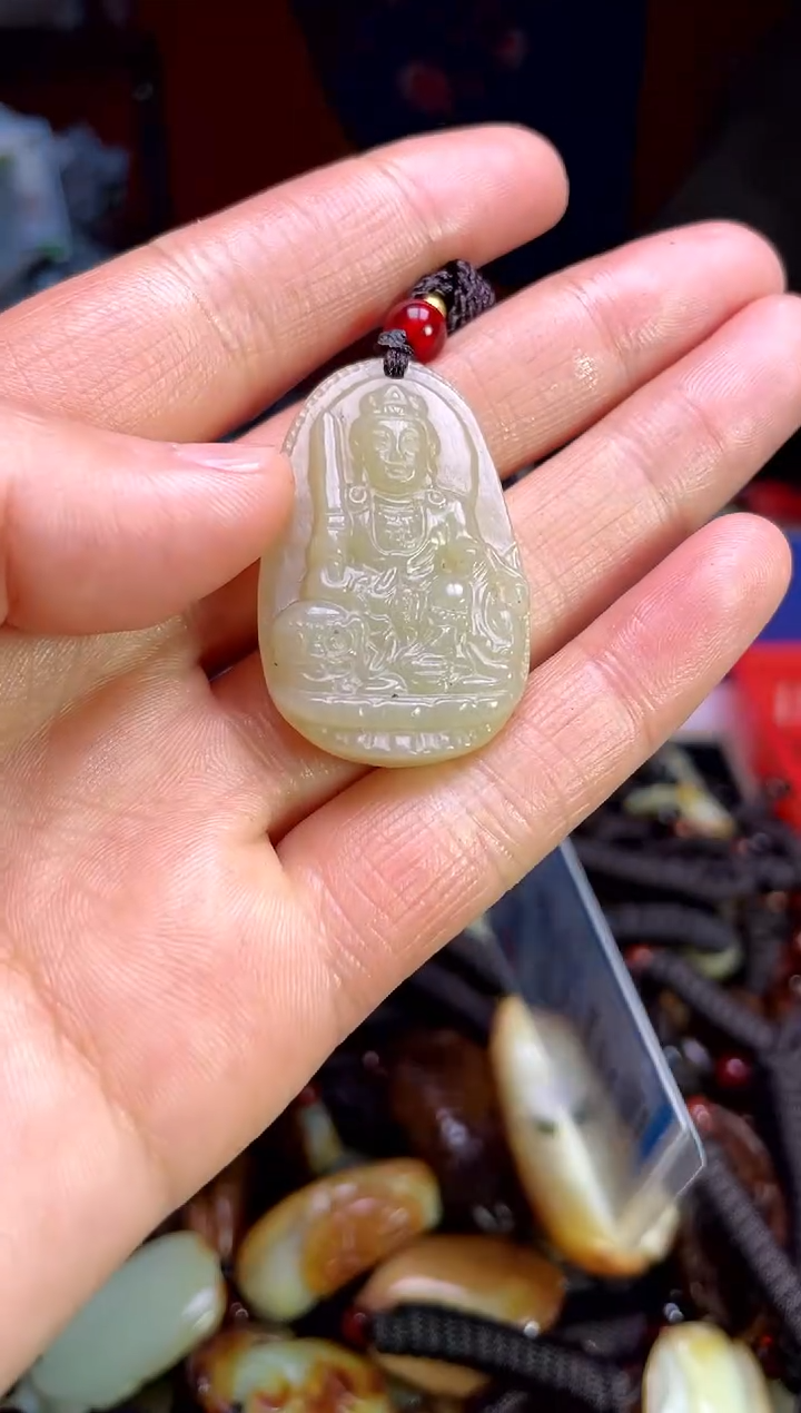 【闪购商品】和田玉颈饰未镶嵌3