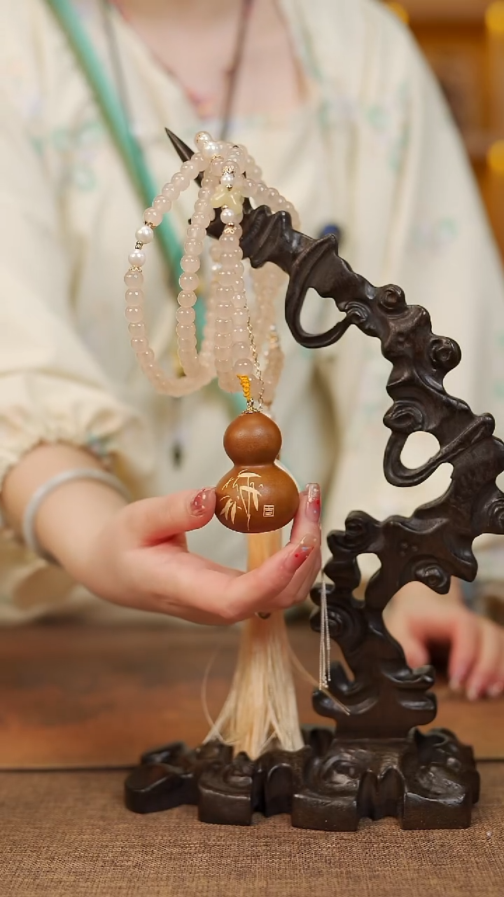 p76宴禾堂天然漆艺小葫芦138