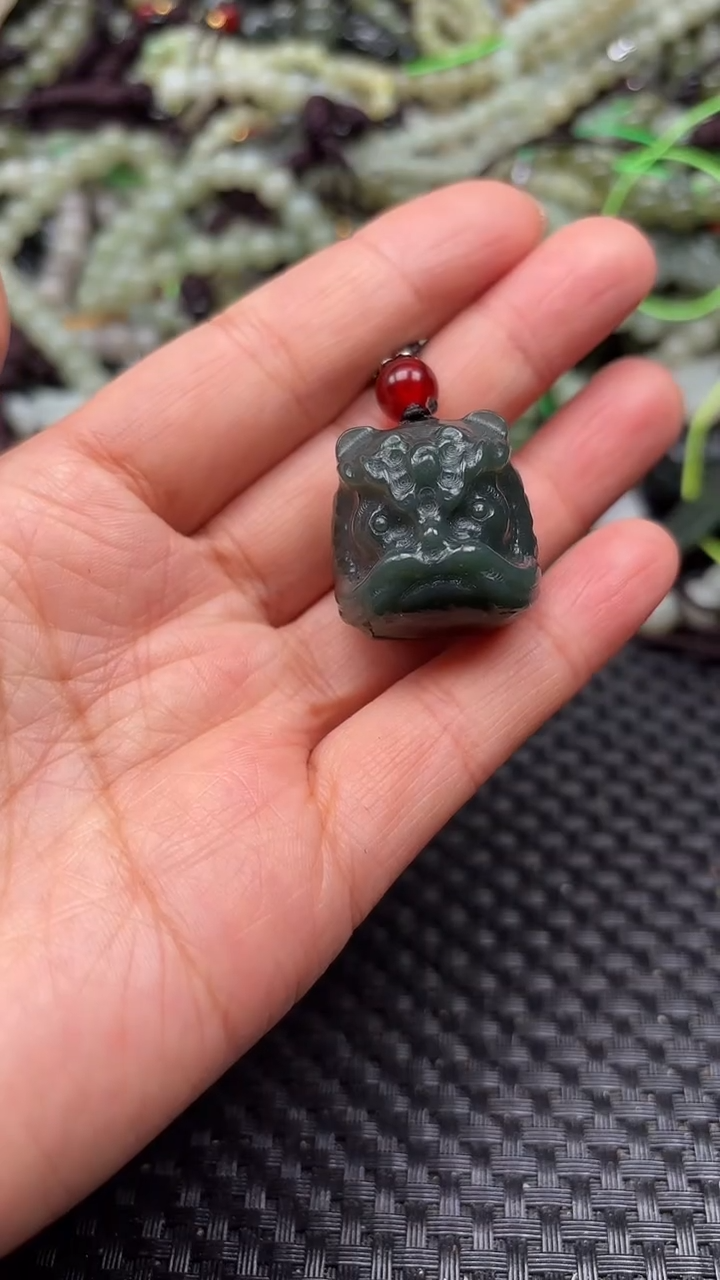 【闪购商品】和田玉颈饰未镶嵌.