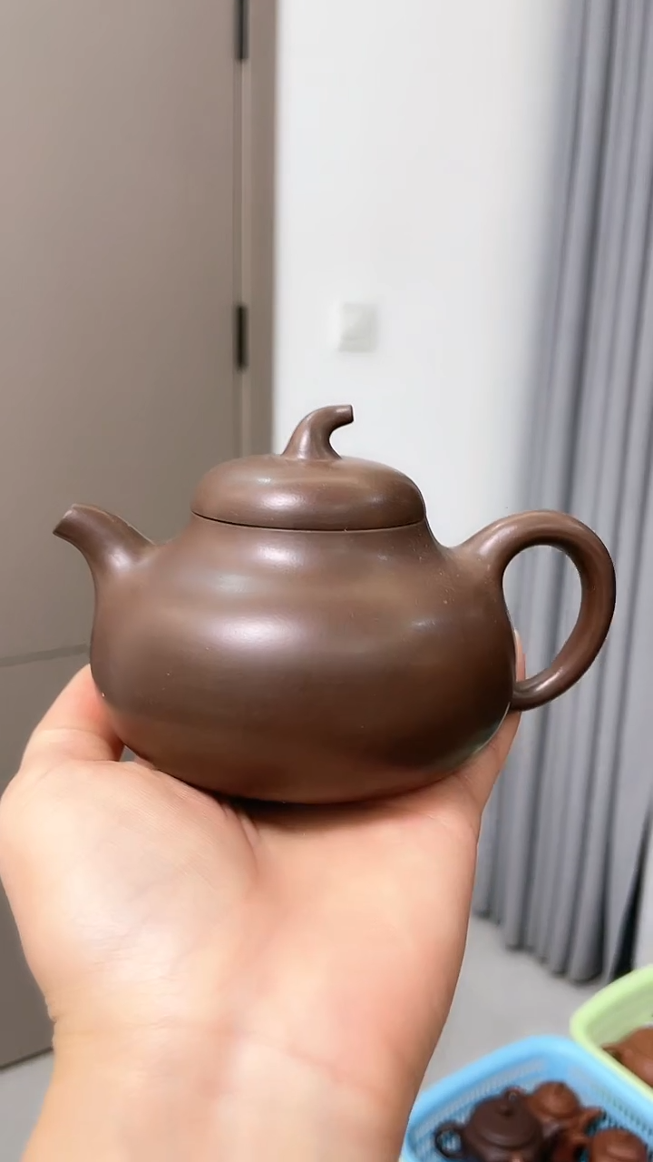【闪购商品】紫砂茶壶紫泥大茄瓜200cc左右