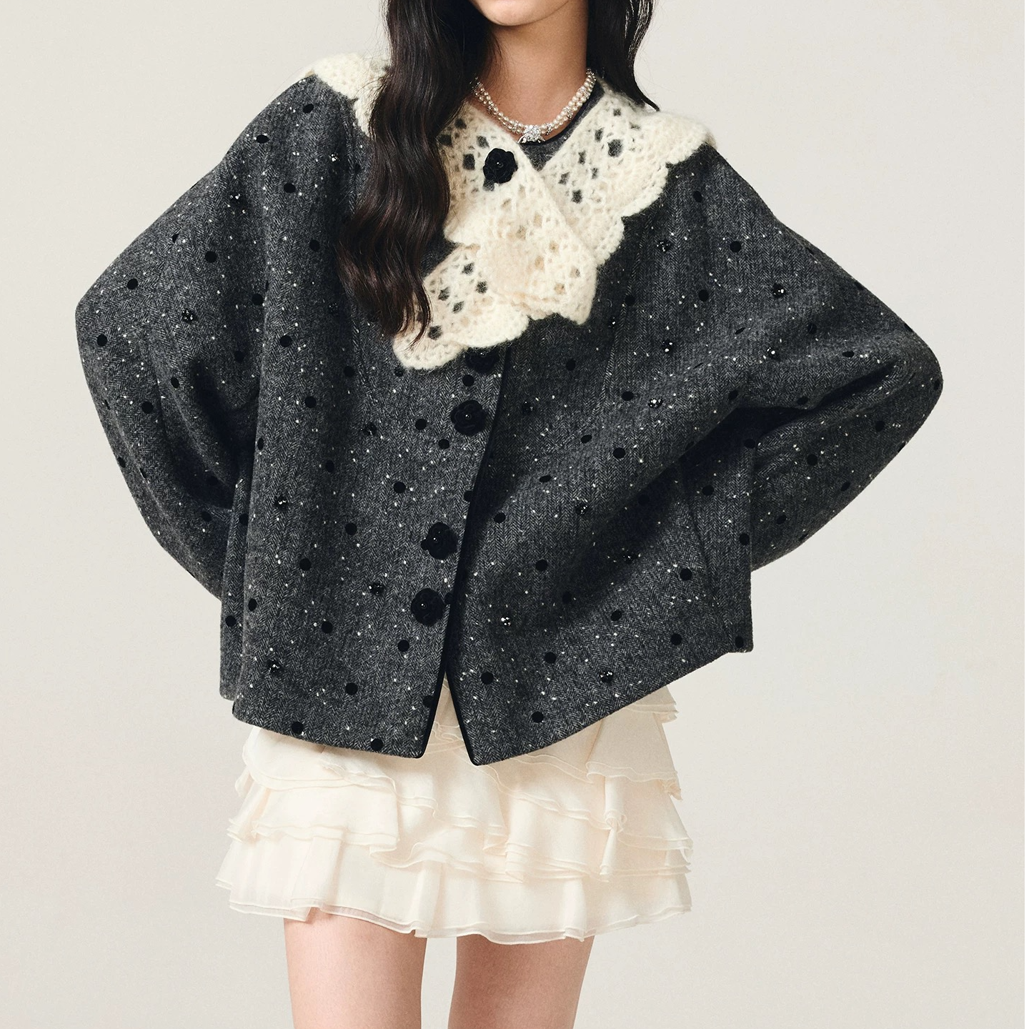 【D333】2025冬季新款时尚钩花针织毛呢外套