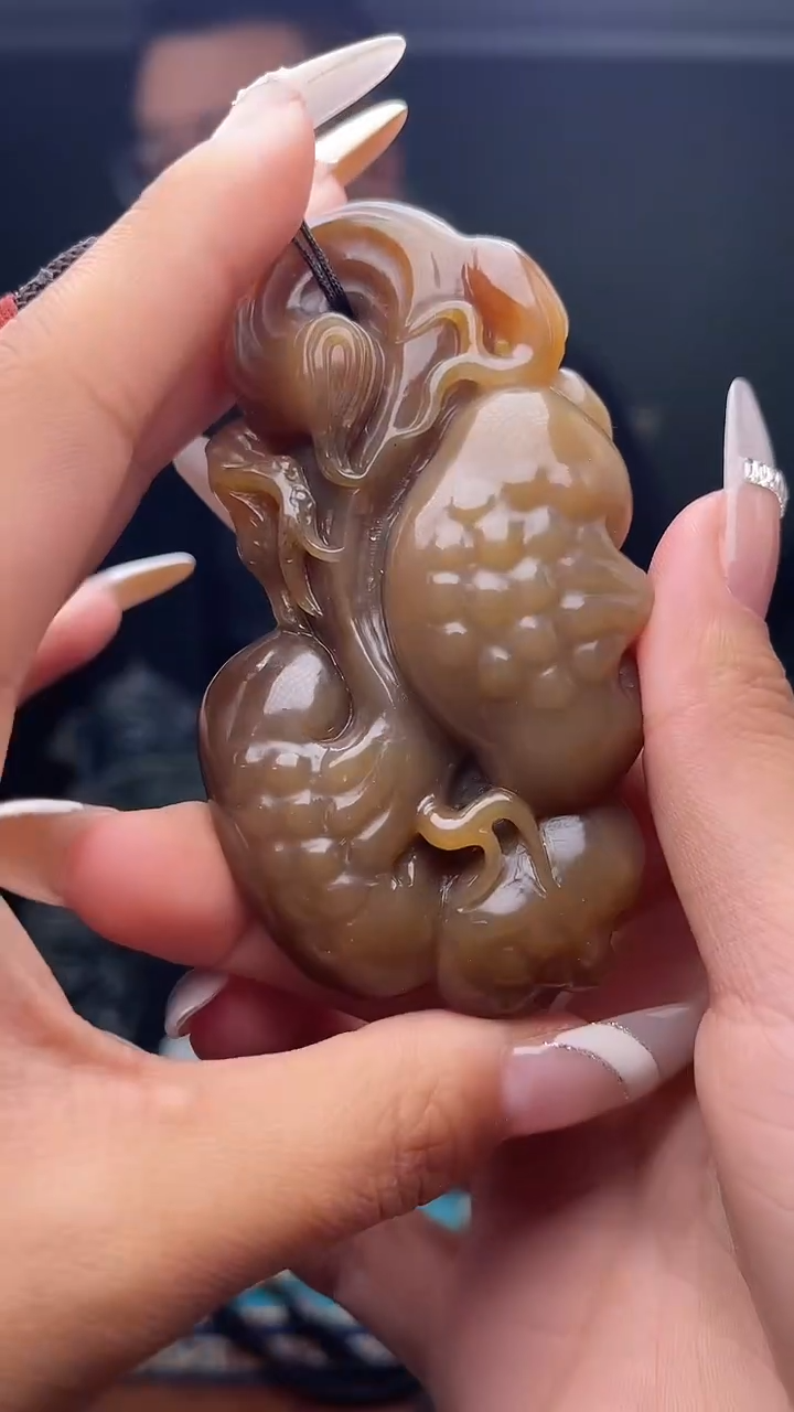 未镶嵌和田玉挂件1