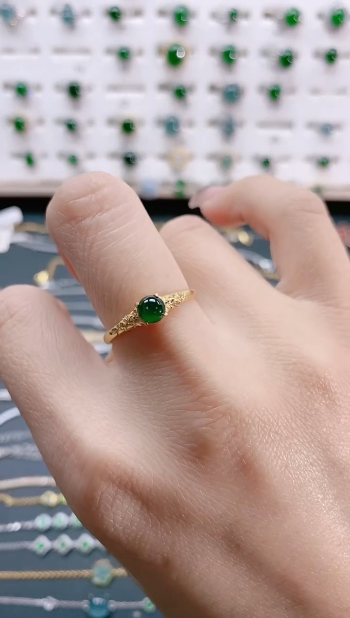 【闪购商品】翡翠戒指银S925镶嵌天然翡翠