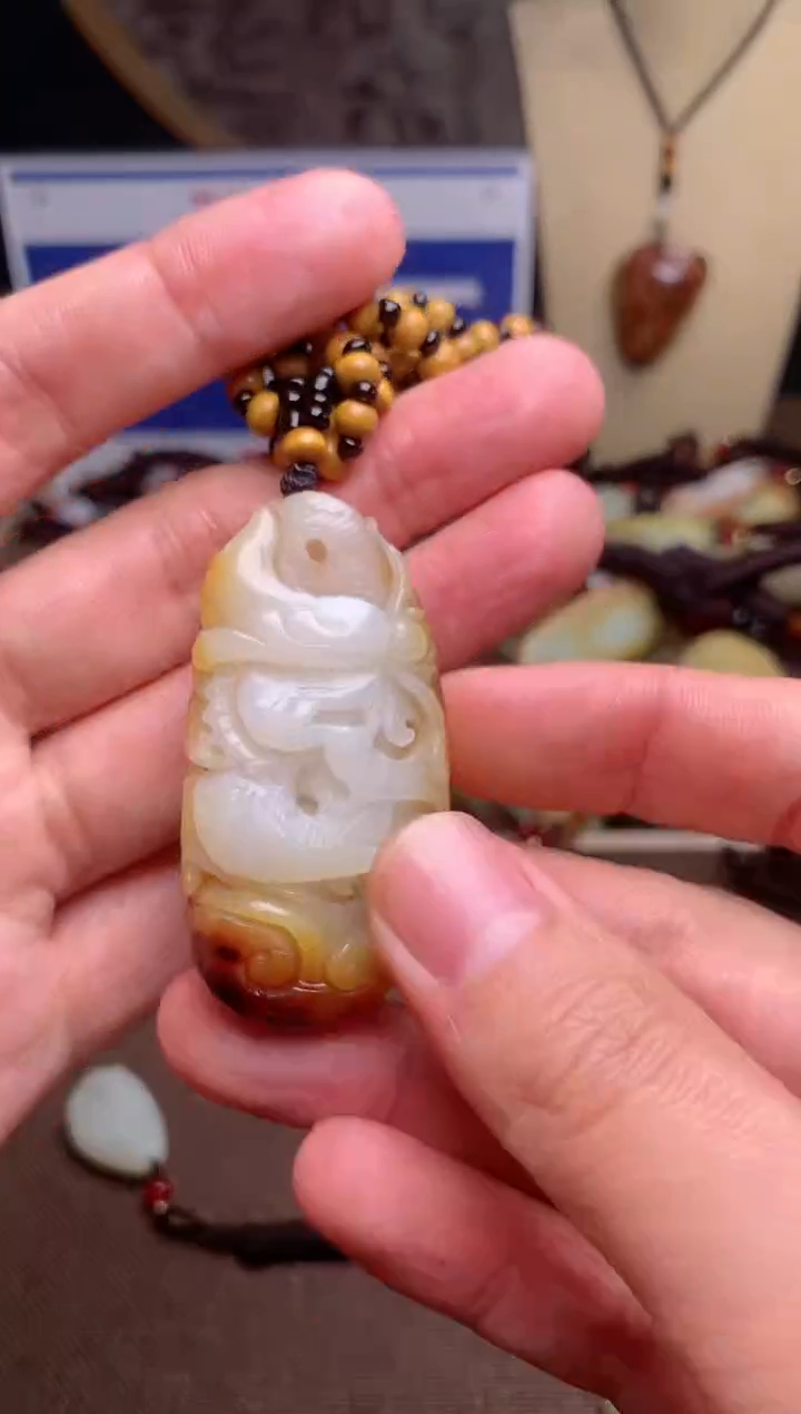 【闪购商品】和田玉颈饰未镶嵌1