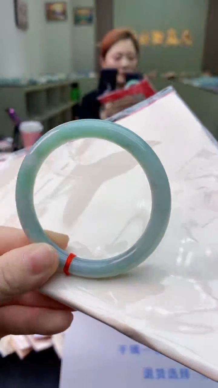 【闪购商品】翡翠手镯未镶嵌0246709809