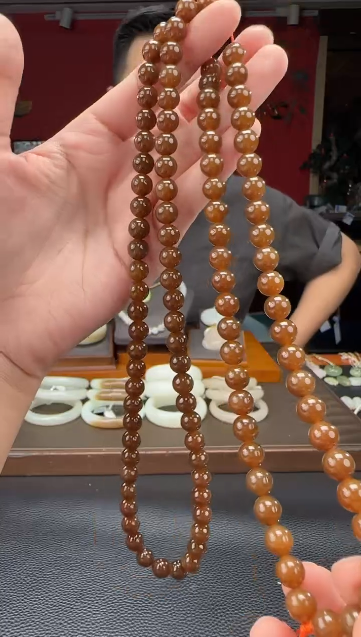 和田玉未镶嵌颈饰且末糖108颗多圈卡8