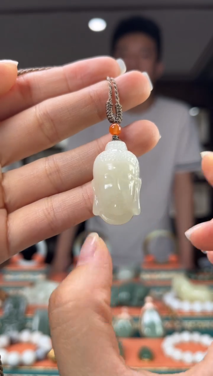 和田玉未镶嵌颈饰佩佩