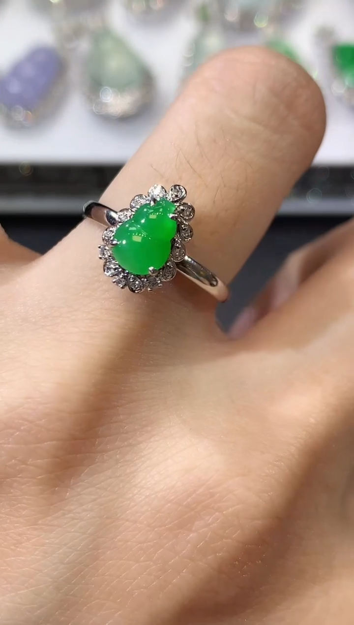 【闪购商品】翡翠戒指18K金镶嵌C14一件