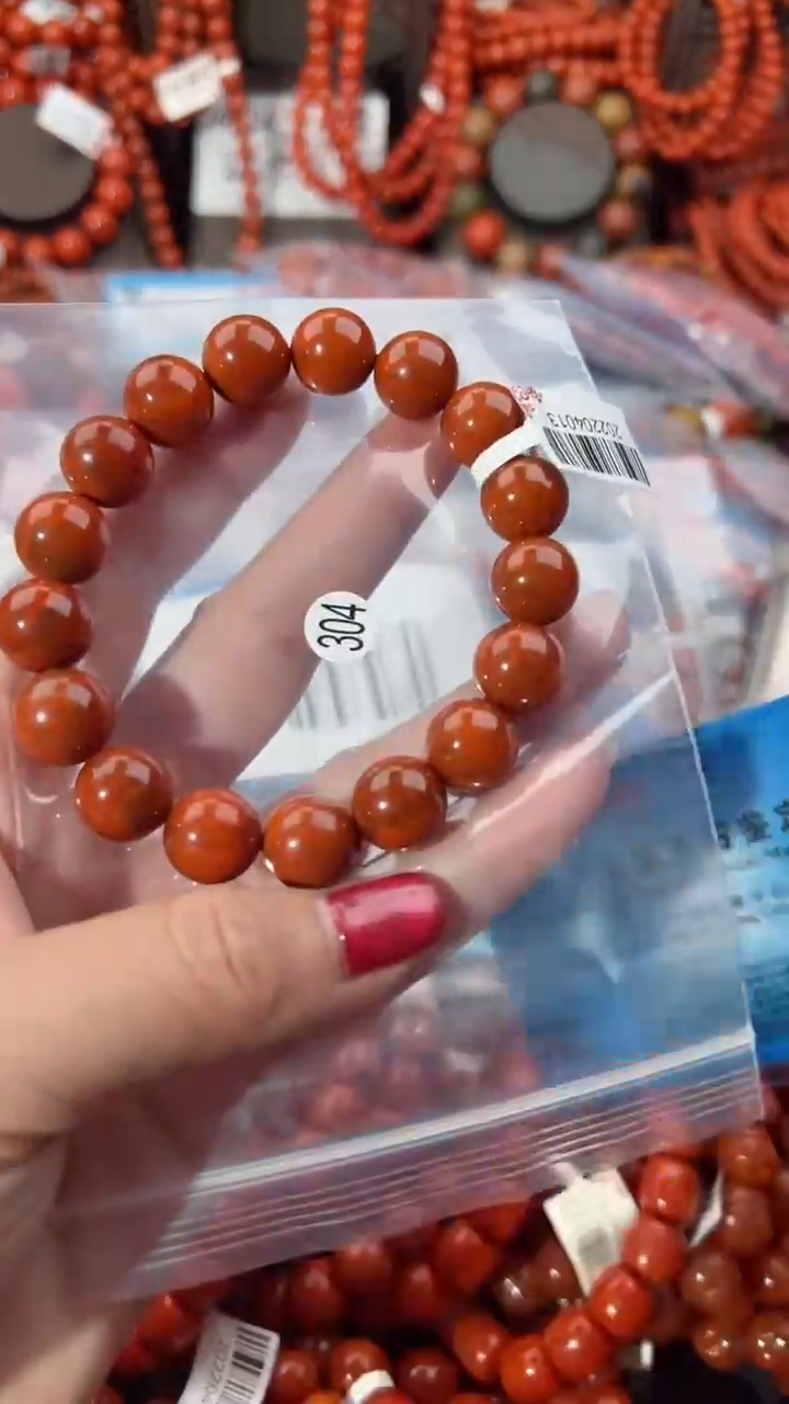【闪购商品】南红玛瑙手串未镶嵌12+