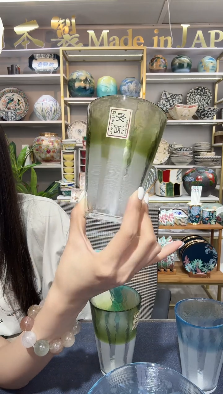 瓷300ml阔口杯-杯口淡绿一只