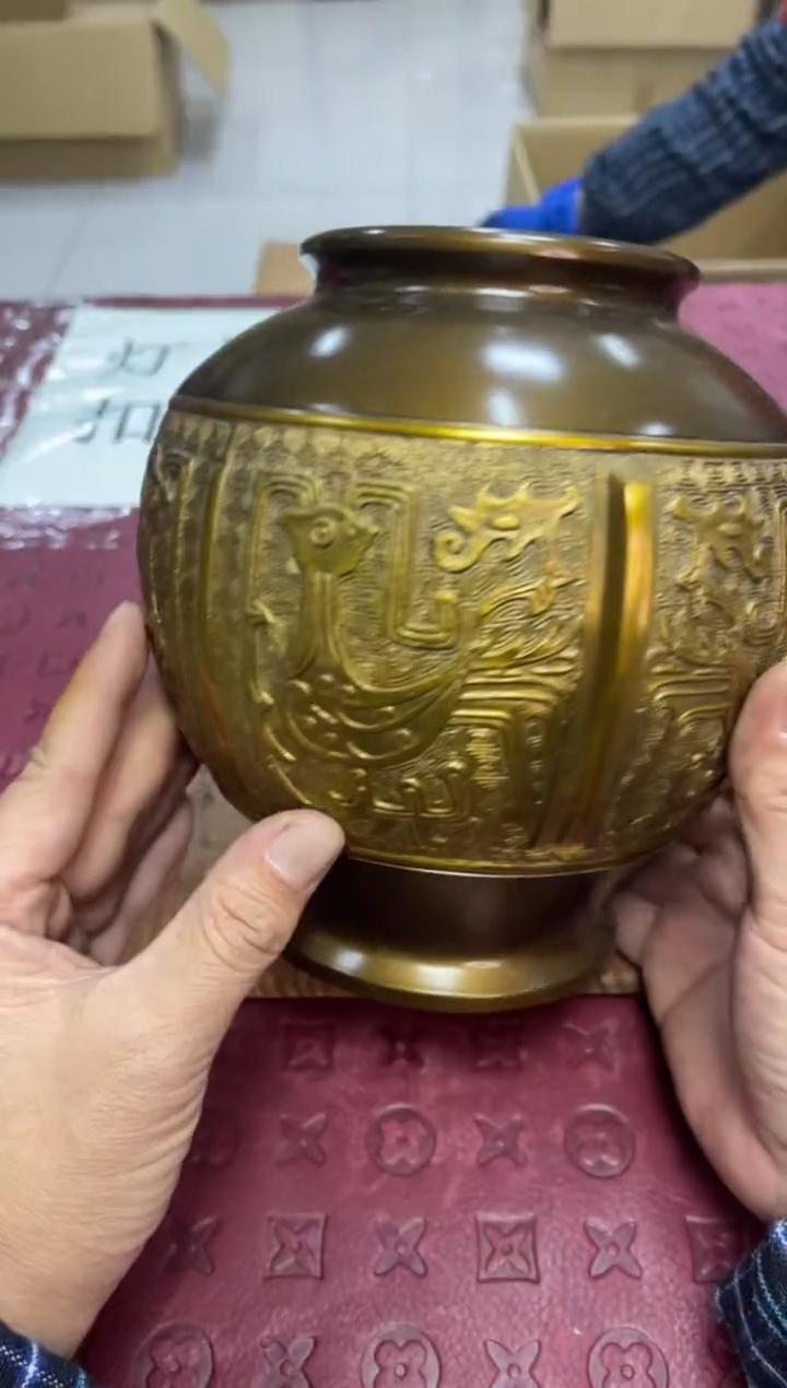 瓶默认微瑕，no退no换，介意勿拍