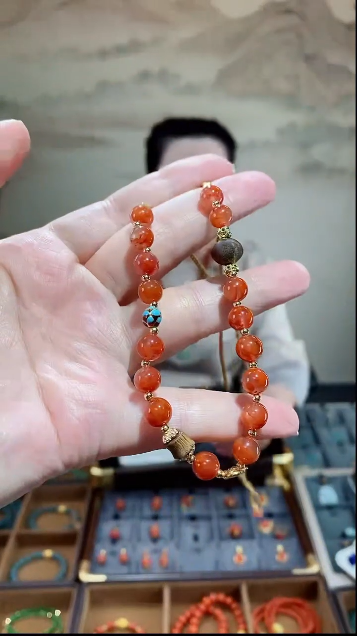 颈饰未镶嵌南红玛瑙TCL7810