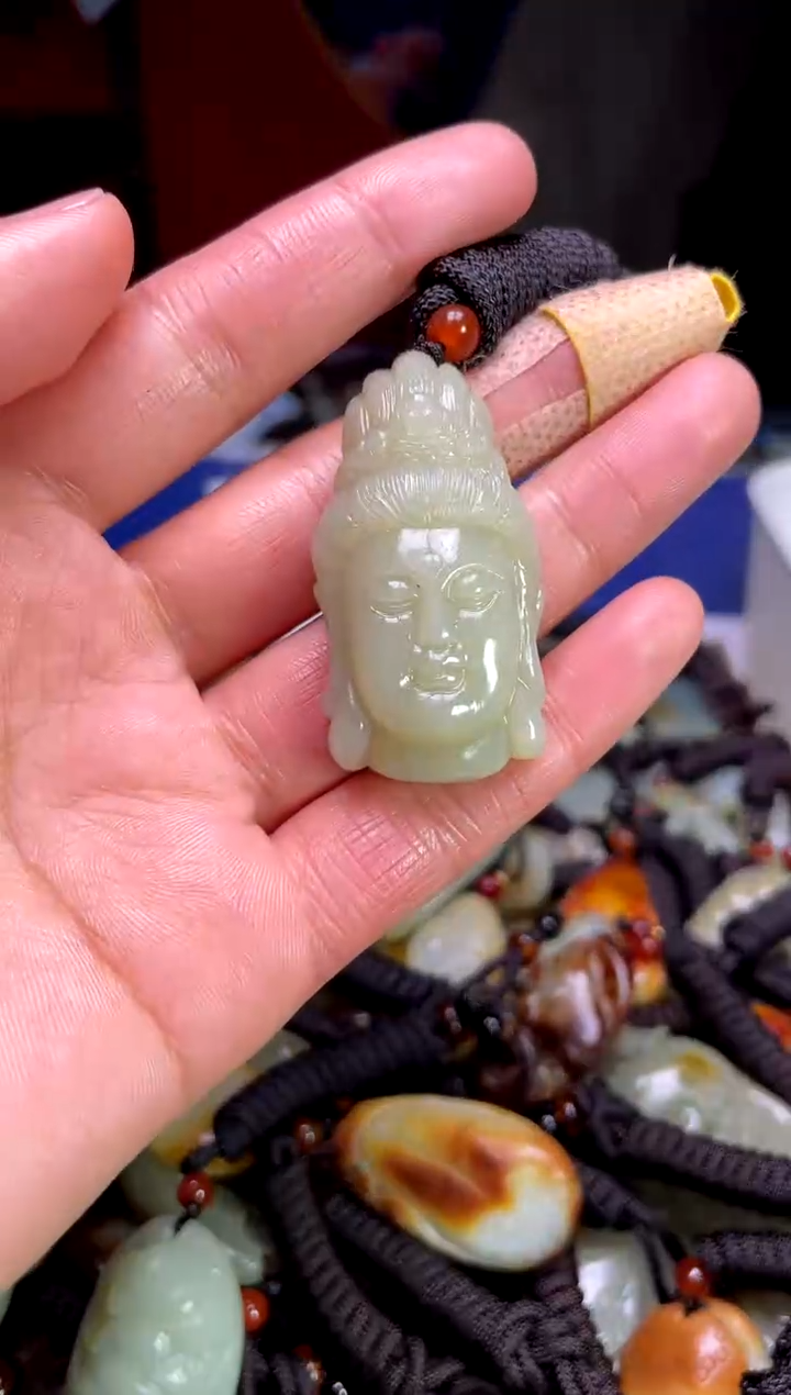 【闪购商品】和田玉颈饰未镶嵌1