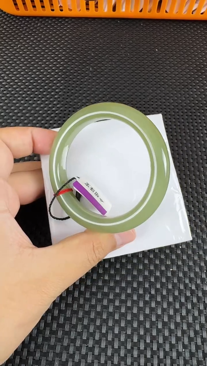 【闪购商品】和田玉手镯未镶嵌约58.5MM蜂蜜水