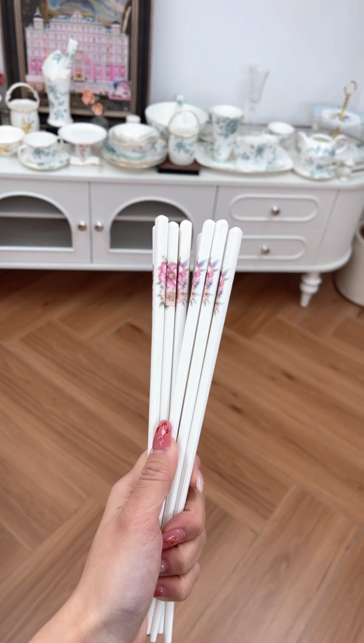 【闪购商品】碗花花高骨骨瓷5双子