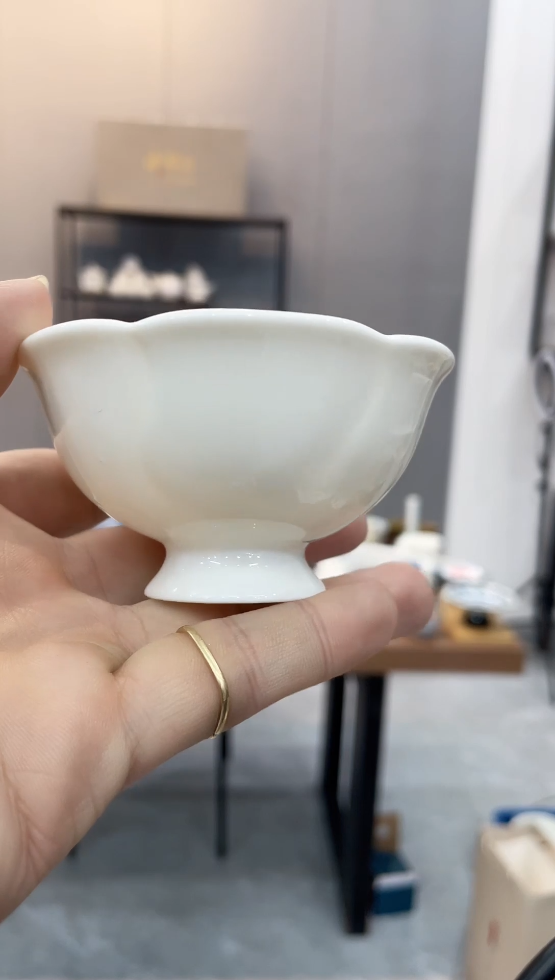 【闪购商品】【XCX席欢李商城】花口杯白