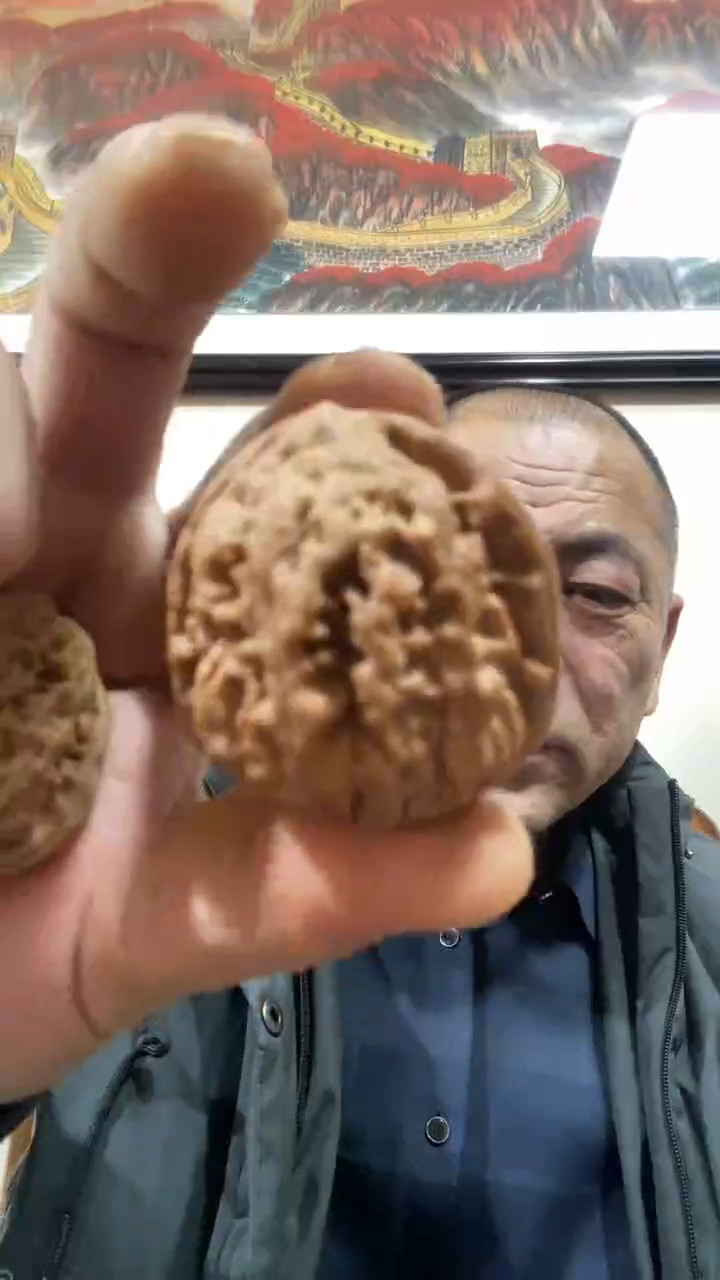 【闪购商品】文玩核桃把件凤凰台